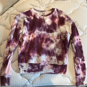 ZELLA pink/purple crew neck shirt. Fleece inside!